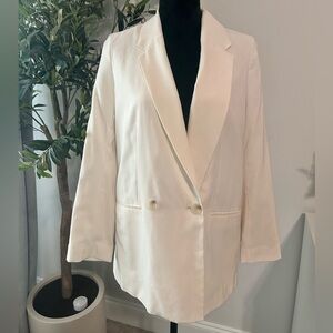 H&M Double-breasted jacket, Color Cream. Size S
